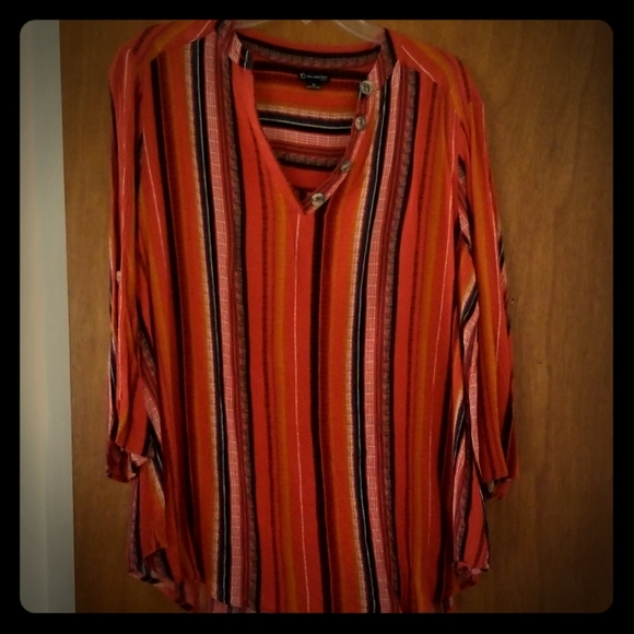 Multi color top - Picture 1 of 1